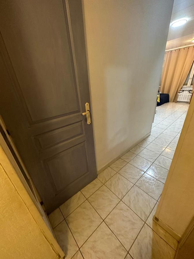 A La Semaine Ou Au Jour / Location Studio Meuble 30M² La Ciotat Eksteriør billede